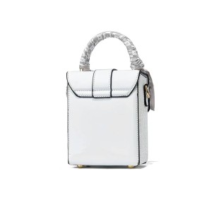 Стильна сумочка через плече, біла. Photo 2